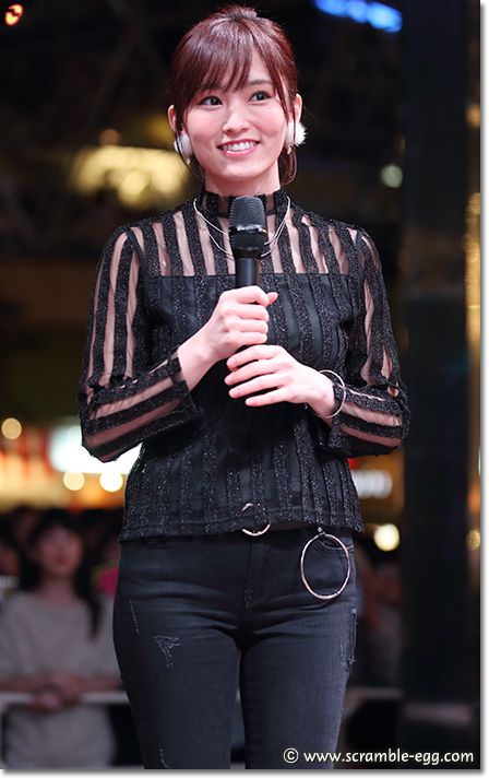 山本彩