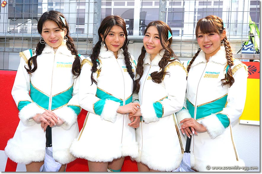 竹本ちえ、涼野はるか、瀬戸乙葉、淵脇レイナ