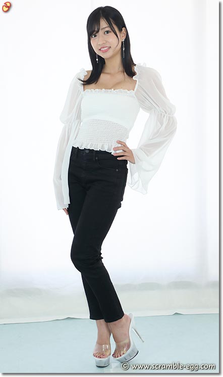 大貫彩香 写真1